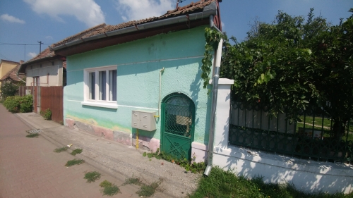 Proprietate imobiliara formata din teren si constructii - Podeni