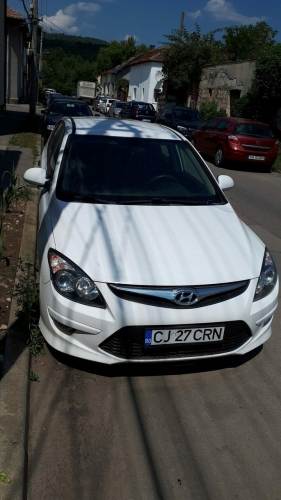 Lichidator judiciar vand autoturism M1 Hyundai - alb