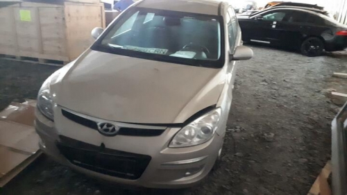 Lichidator judiciar vand autoturism M1 Hyundai - gri