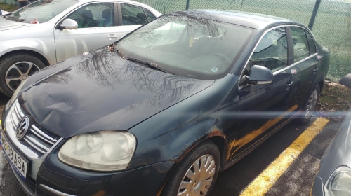 Lichidator judiciar vand Autoturism VW JETTA (albastru)