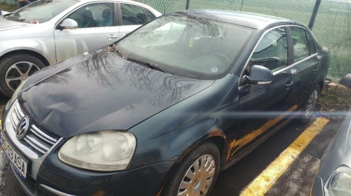 Autoturism VW JETTA (albastru)