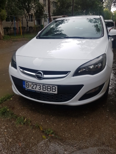 Autoturism Opel Astra