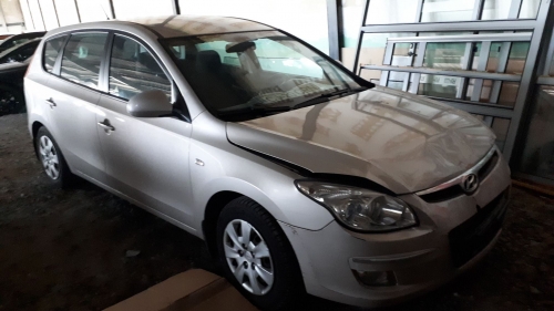 Hyundai M1 - gri