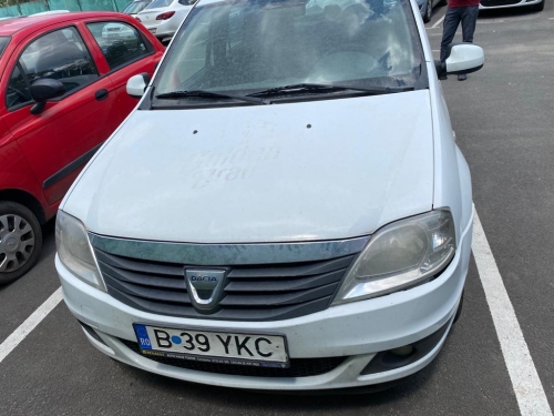 Autoturism Dacia Logan