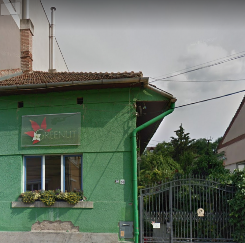 VANZARE CASA SI TEREN