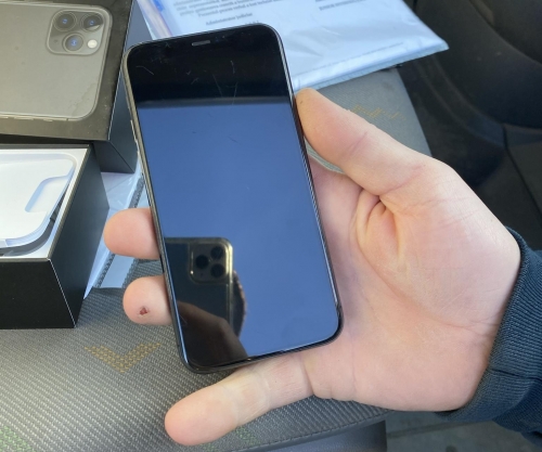 IPHONE 11 PRO