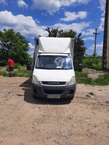 Autoutilitara Iveco Daily 3.5