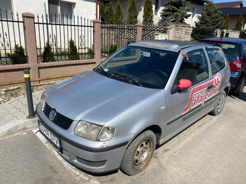 VOLKSWAGEN POLO 2001