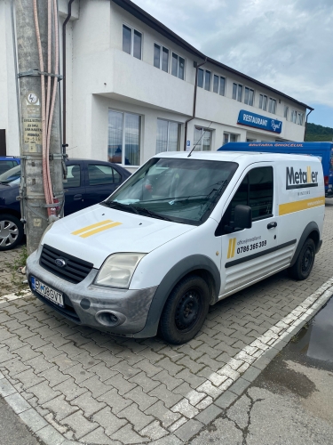 Autotutilitara Ford Transit