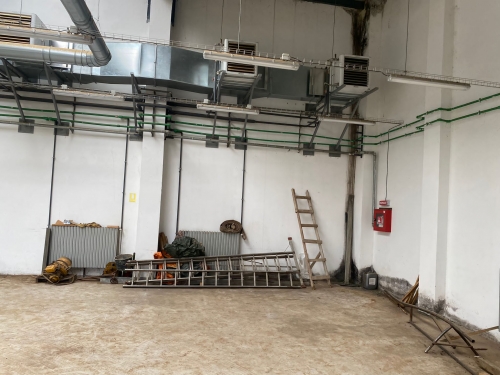 Proprietatea imobiliară - teren si constructii, loc. Campulung, jud. Arges