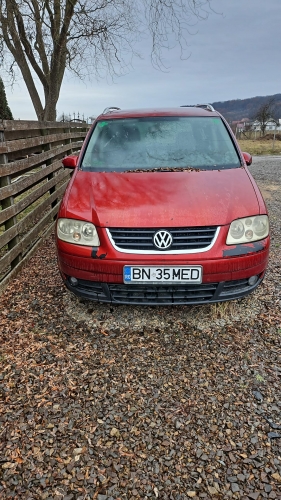 Autoturism Volkswagen Touran!!