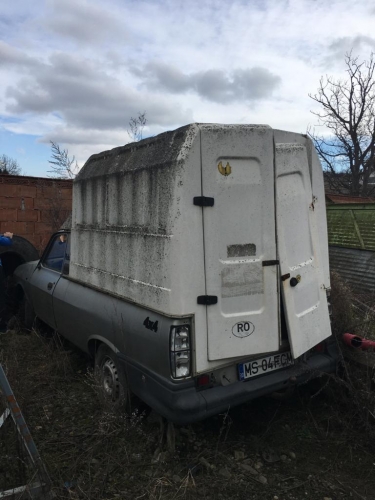 Lichidator judiciar vand autoutilitara Dacia
