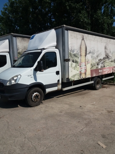 Autoutilitara Iveco Daily