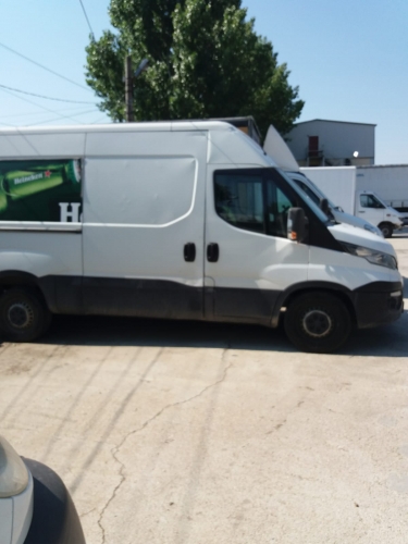 Autoutilitara Iveco Daily 3.5