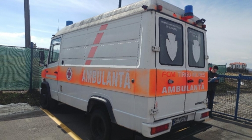 Lichidator judiciar vand ambulanta Mercedes